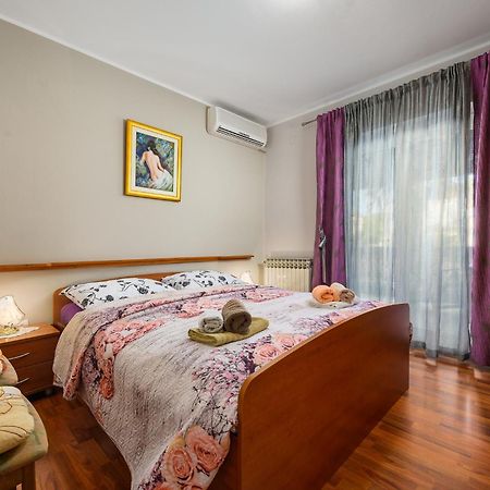 House Alma Daire Poreč Dış mekan fotoğraf