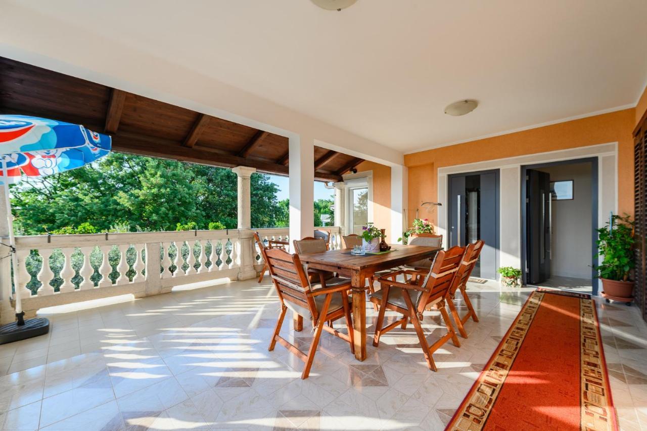 House Alma Daire Poreč Dış mekan fotoğraf